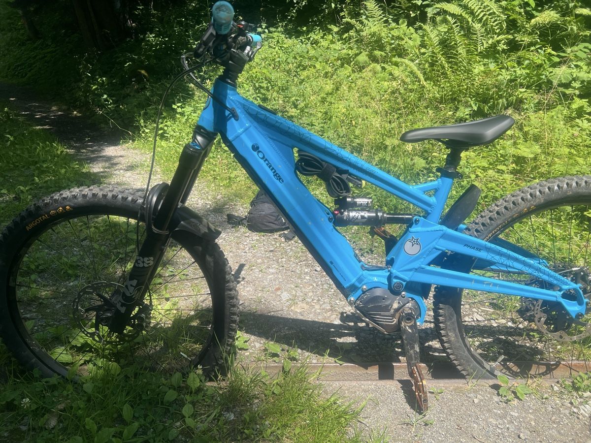 Biciclette: Orange Phase Pro 2023 – Usato da Mézières VD venduto da patitos222