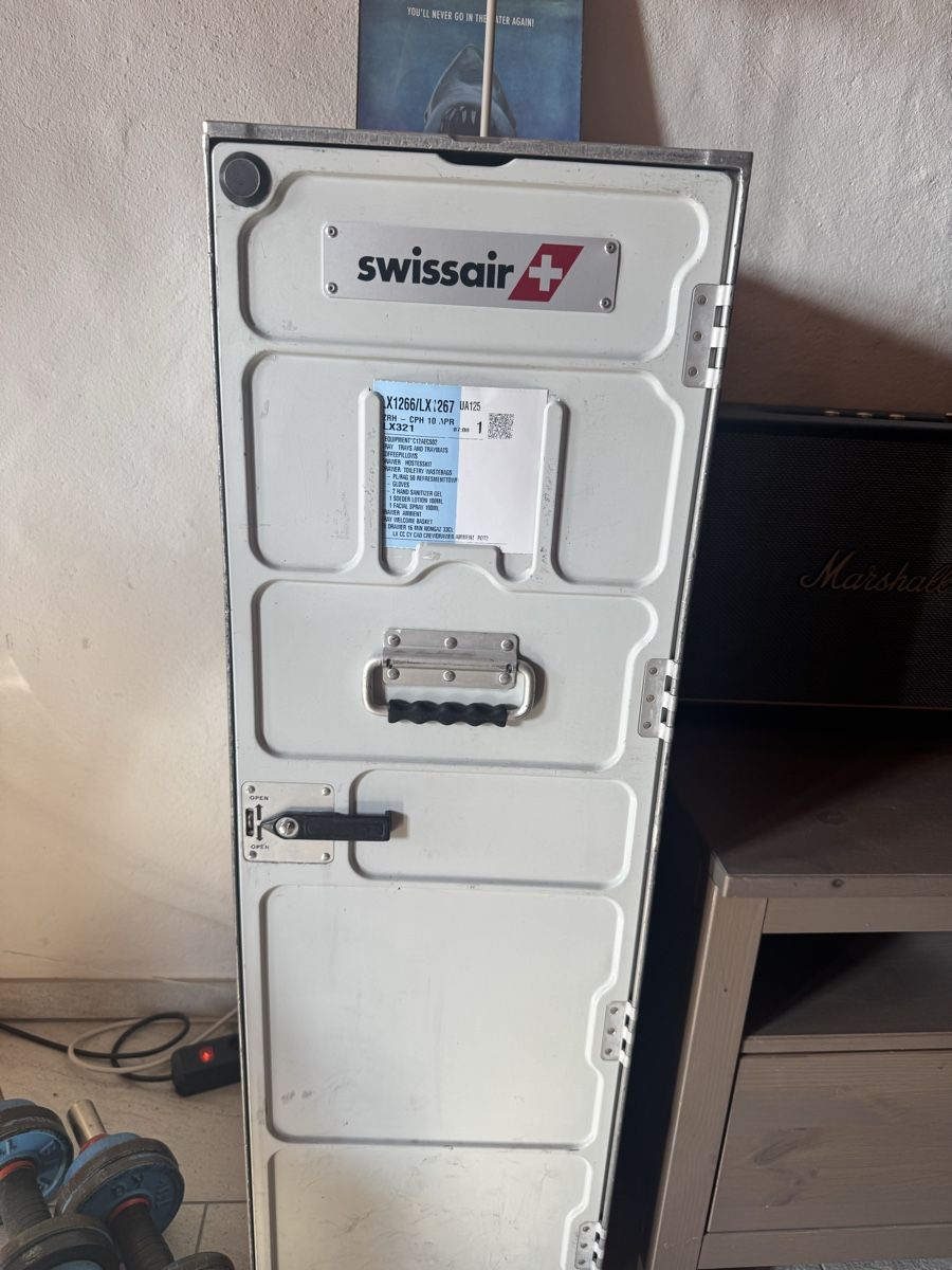Swissair Altro in Aeronautica: Swissair trolley – Usato da Zweisimmen venduto da danvito