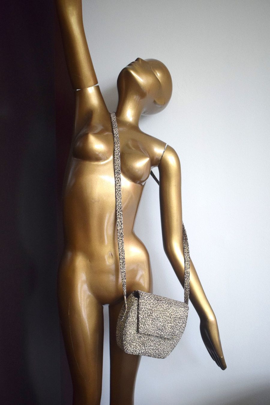 Borse da donna: Coole Umhängetasche Leopard Muster Leopardenmuster – Usato da Dulliken venduto da ichwettichhett 1