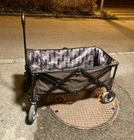Für Transporter: Bollerwagen mit Reparaturbedarf