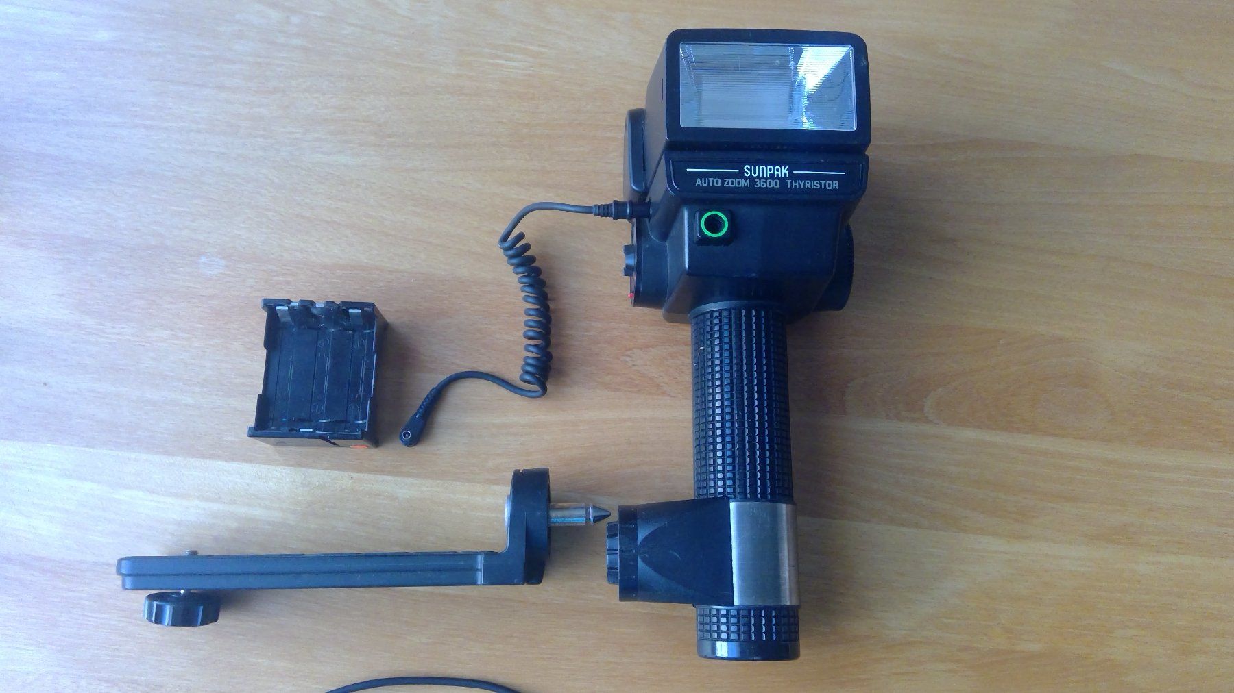 Flash: Sunpak 3600 Tyristor – Usato da Zizers venduto da Zigity