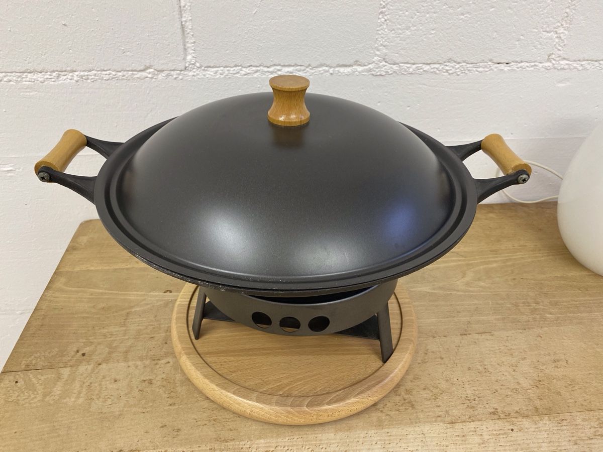 Sigg Pfannen: Wok SIGG zum Kochen mit Brennpaste – Gebraucht aus Seengen von Maluscha