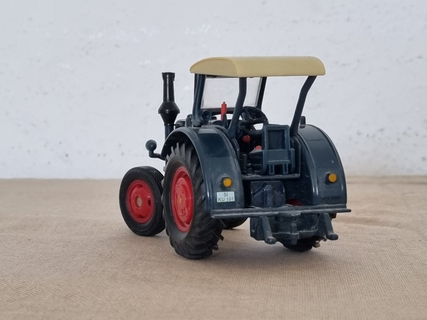 Siku Kit di modellismo & Modellini statici: Siku Traktor Lanz Bulldog – Usato da Pratteln venduto da heinz321 2