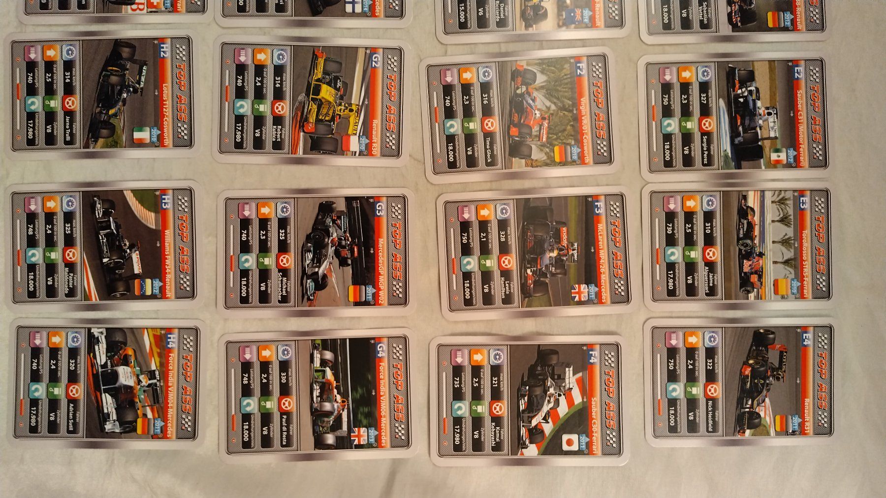 Giochi: Auto Quartett - Formel 1 / 32 Karten ab Fr. 4.- – Usato da Bellach venduto da JingleJerry 4