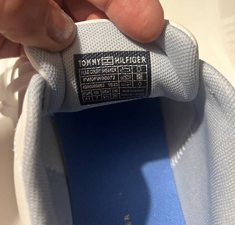 Scarpe da donna: Basket Tommy Hilfiger – Usato da Lully VD venduto da Nicosie 2