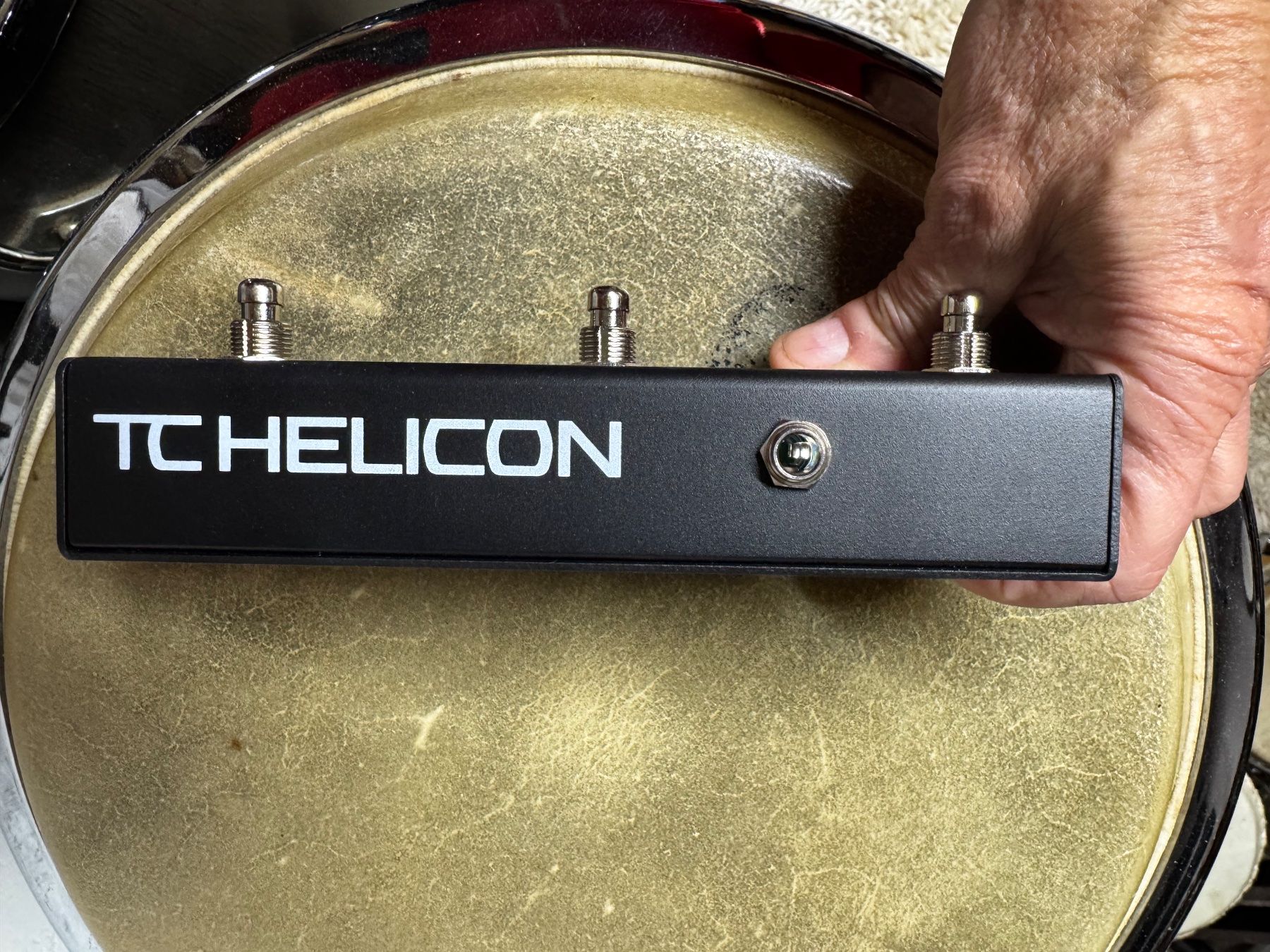 Musikinstrumente: TC Helicon Switch 3 – Gebraucht aus Troistorrents von colophon 1