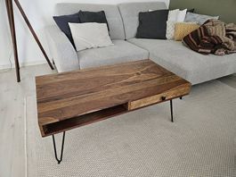 Massivholz Couchtisch