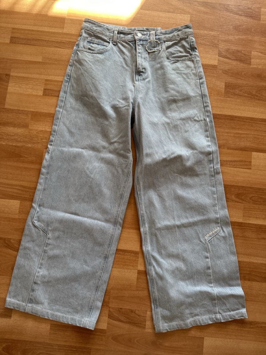 Ola Kala Jeans: OLAKALA Jeans W32/L32 einf. Bundweite 40 cm – Usato da St. Gallen venduto da mai_gd7k
