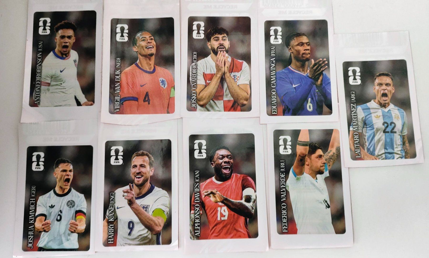 Panini Sammelbilder & Trading cards: 9 Coca-Cola Panini 2026 – Gebraucht aus Pfäffikon ZH von Colacity