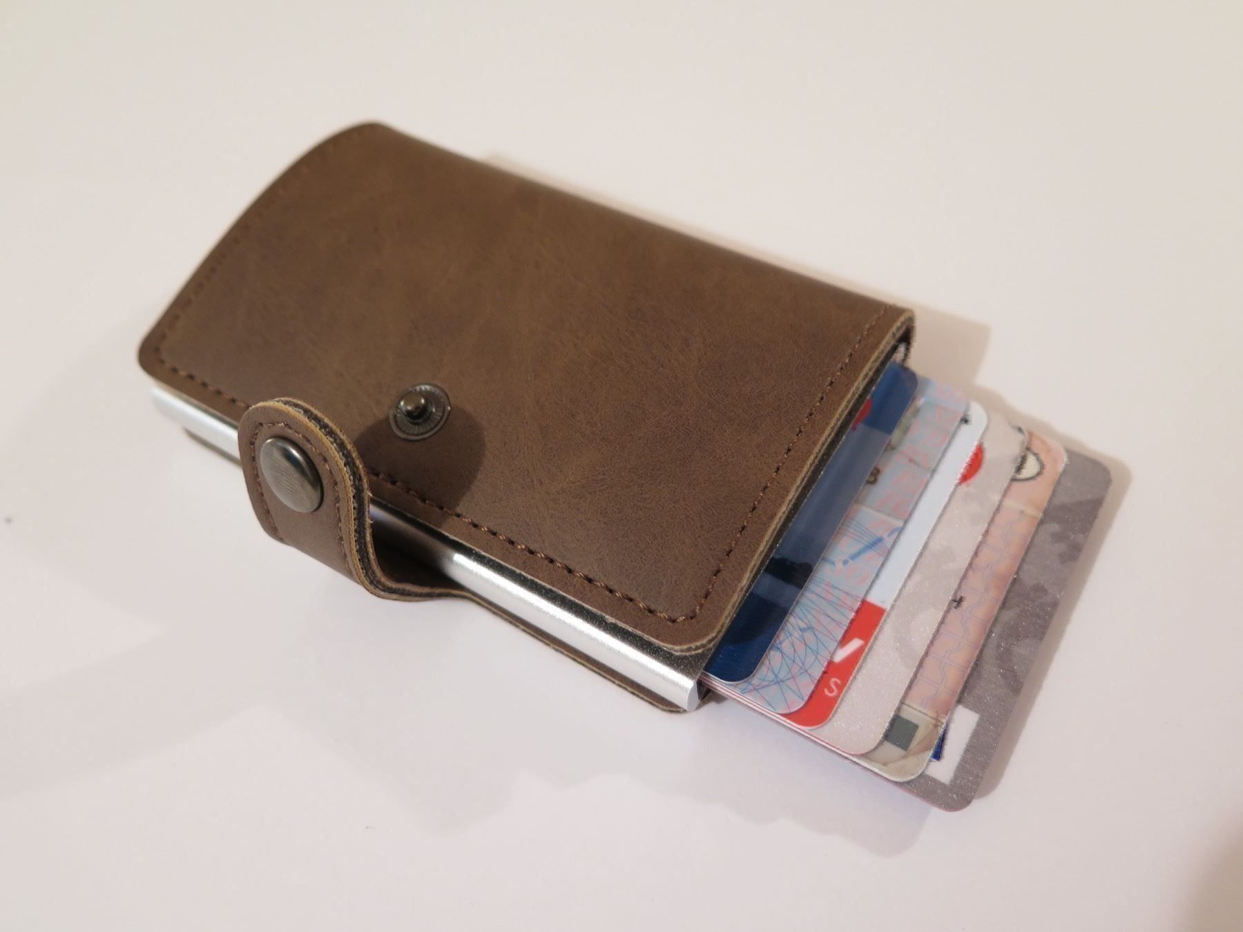 Brieftaschen: Kreditkarten RFID-Schutz/ Card Wallet L – Neu und originalverpackt aus Mollis von t-shop 1