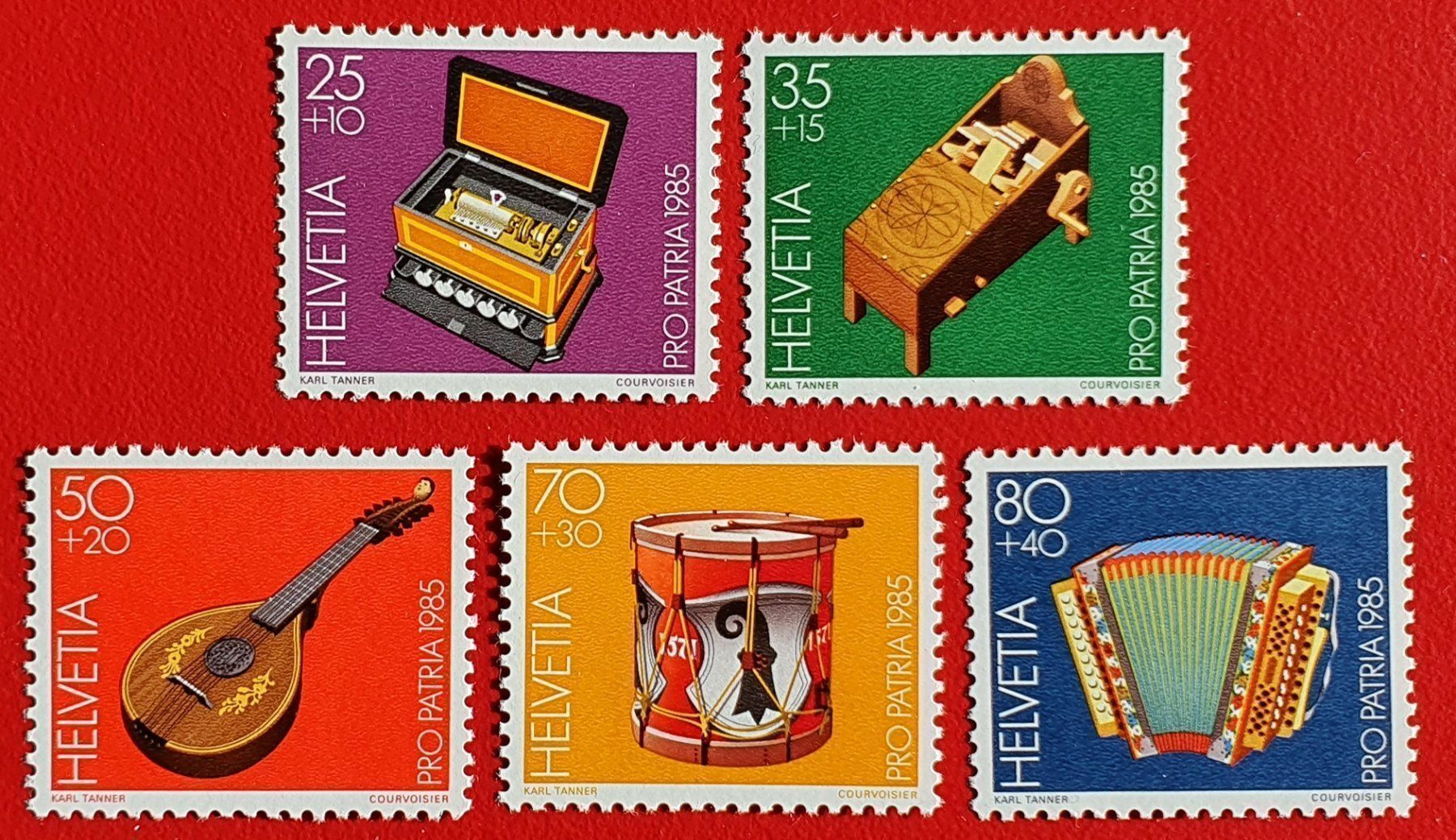 Alle Briefmarken: PRO PATRIA SATZ 206 - 210 1985** POSTFRISCH – Neu (gemäss Beschreibung) aus Düdingen von Quartierstrasse