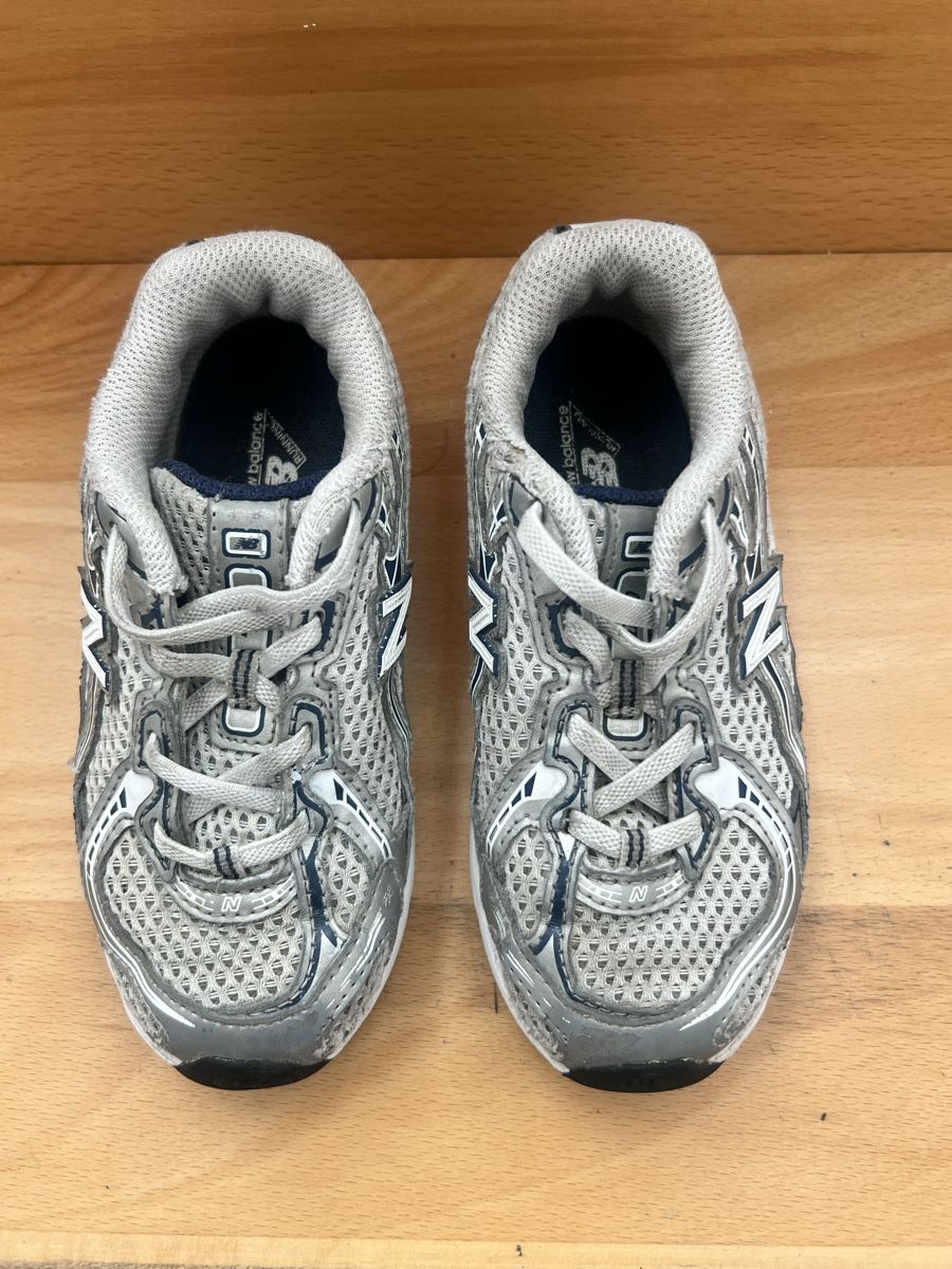 New Balance Chaussures garçon: New Balance 27.5 – D'occasion à Ipsach par Ma_Nu24 1