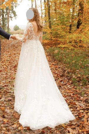 Wunderschönes Brautkleid mit Spitze, Grösse 38/40
