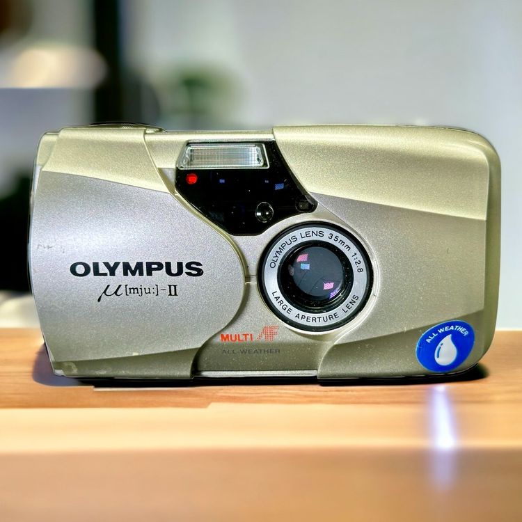 Appareil Photo Olympus IS-1000 En Argentique 35 Mm - Occasion En Superbe état