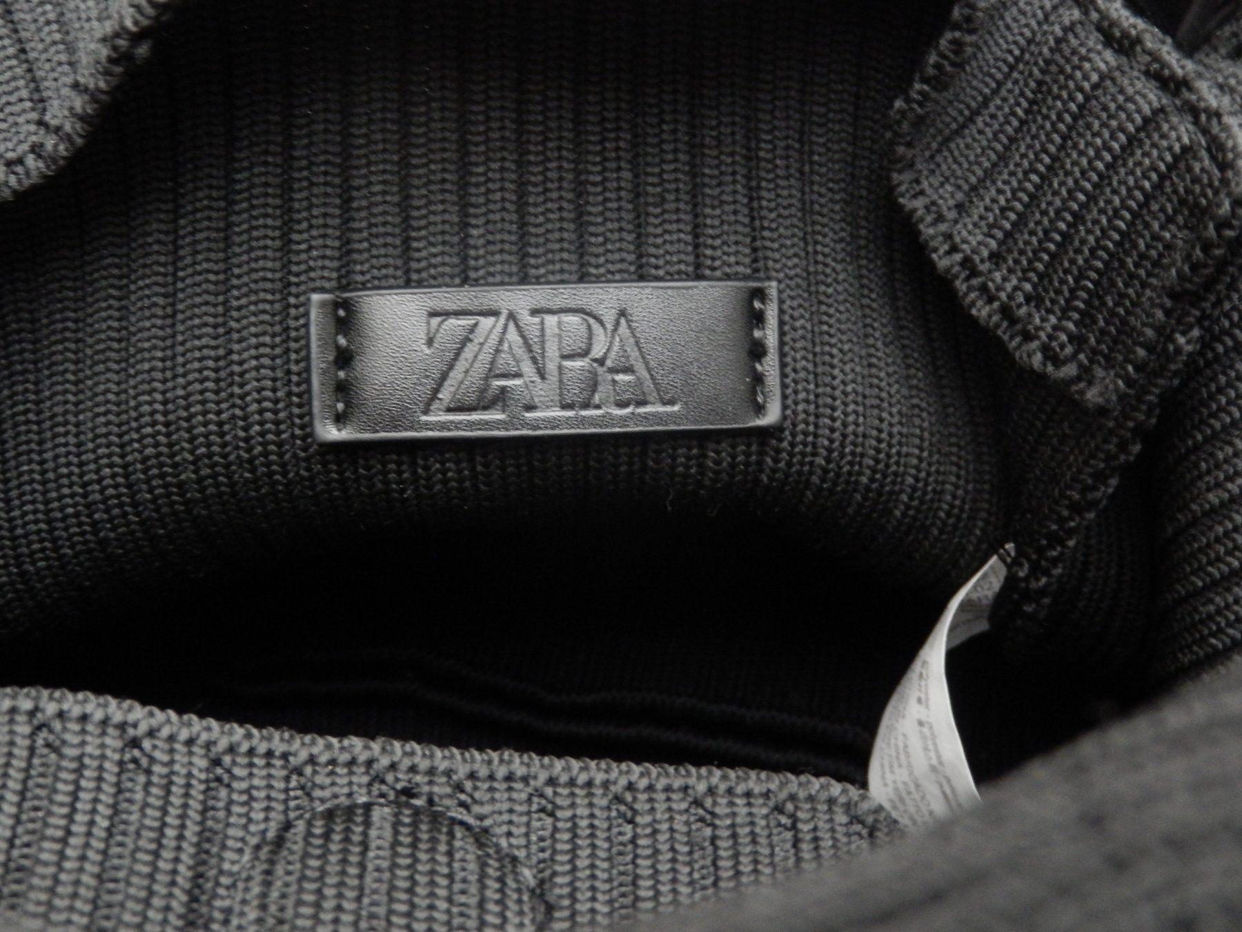 Zara Borse da donna: ZARA Mini Stofftasche – Usato da Tuggen venduto da vivira 8