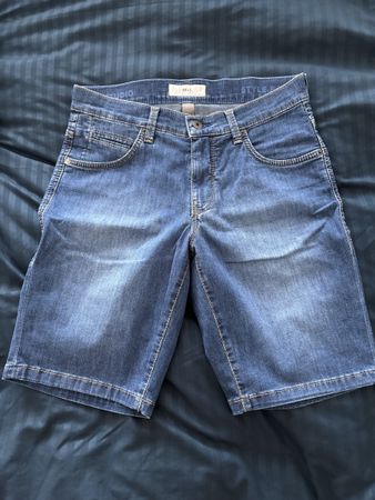 Brax Ultralight Jeansshorts Gr.46