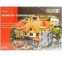 Mairie avec garage de pompiers Faller HO