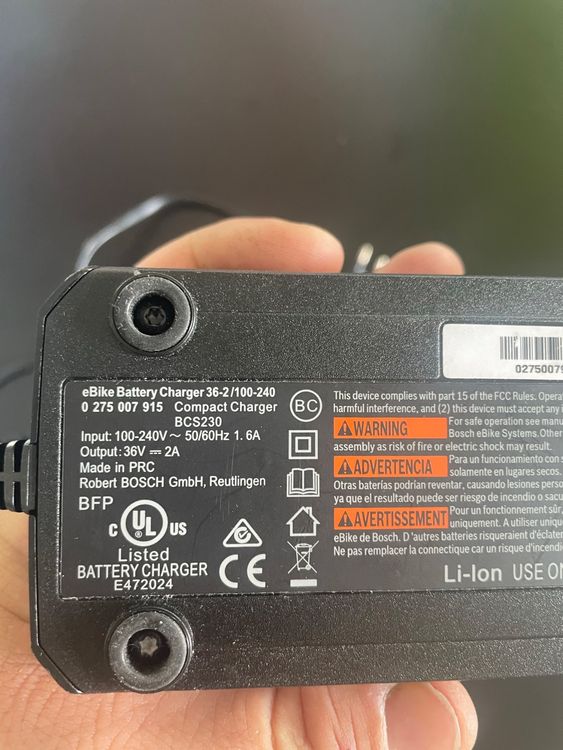 BOSCH eBike Battery Charger 362/100240 0275007915 BCS230 Kaufen auf Ricardo