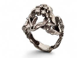 Bague signée Gilbert Albert Or blanc 18K diamants