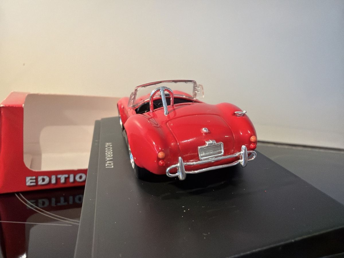 Revell Modellautos: AC Cobra 427 rot - 1/43 - Revell – Neu (gemäss Beschreibung) aus Wolfwil von Rolex1 2