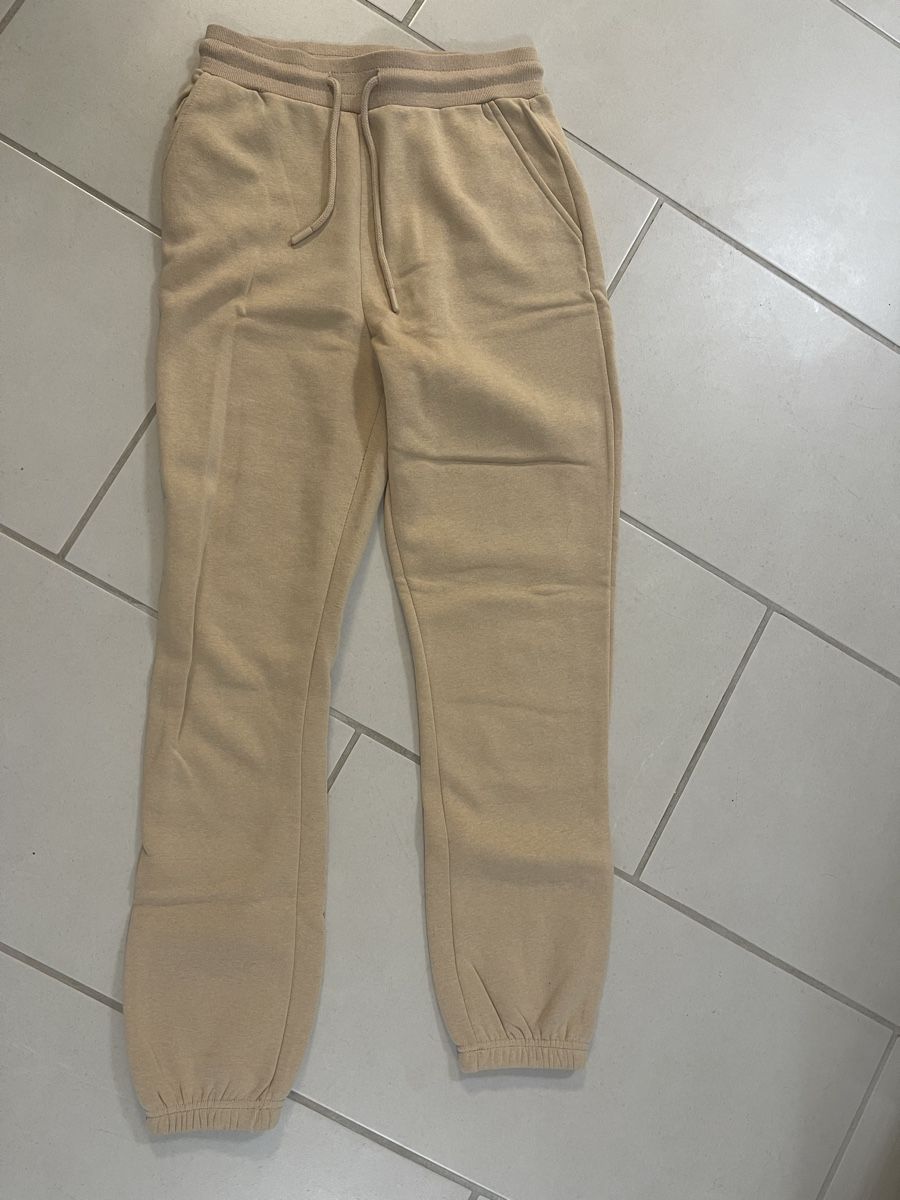 Pantaloni: FB Sister Jogginghose Beige XS – Usato da Bassersdorf venduto da Sandy456