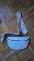 Sac banane blanc, cuir synthetique, neuf