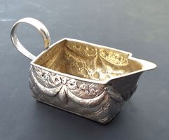 Henkel-Kännchen  (Silber 800)