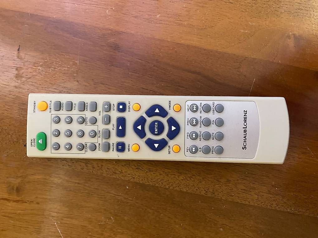 Multimediaplayer & Streamer: Schaub Lorenz DVD-2401S DVD-/CD-Player – Gebraucht aus Egg b. Zürich von cyr_w8n6 2