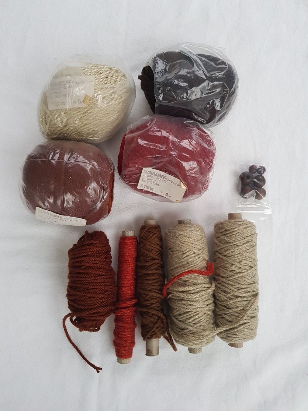 Tutte le decorazioni: Makramee-Artikel / Makramee-Garn – Usato da Näfels venduto da SuEdHe 3