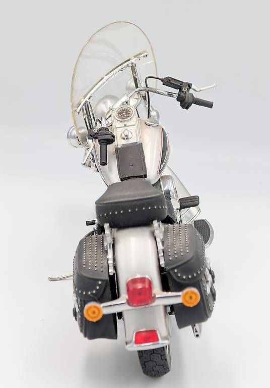 Franklin Mint Kit di modellismo & Modellini statici: Harley-Davidson Heritage Softail Classic, Franklin Mint.1/10 – Nuovo (secondo la descrizione) da Torny le Grand venduto da cla_w6np 2
