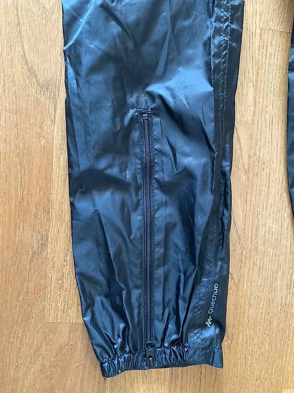 Pantaloni: Regenhose XS – Usato da Luzern venduto da Judith01112 1