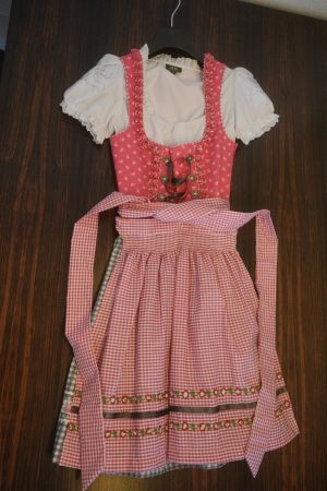 Wiesnkönig Dirndl-Set Gr. 32 – inkl. Bluse und grau-weisser