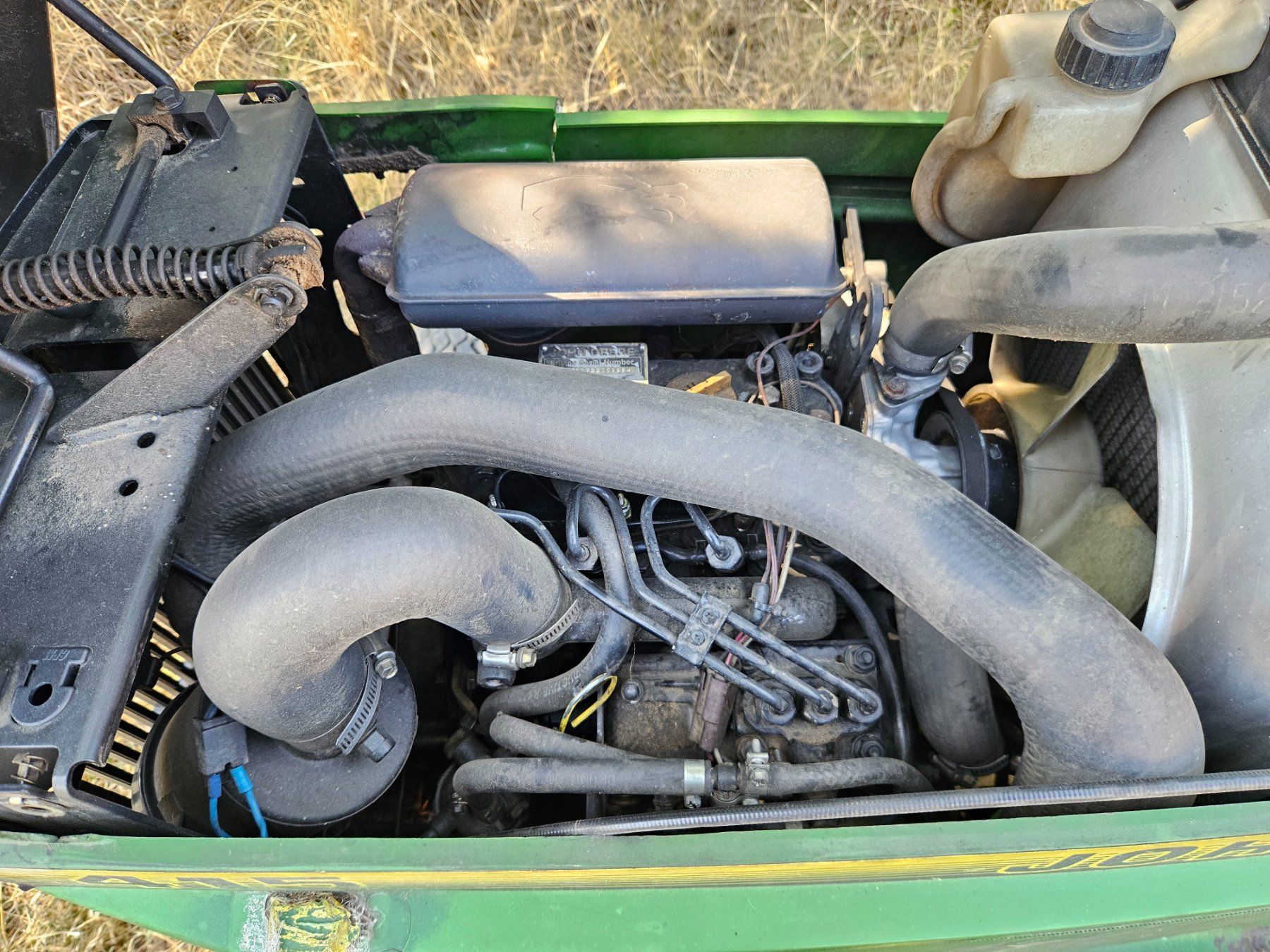 John Deere Tondeuses à gazon: John Deere – D'occasion à Oberburg par M86 9