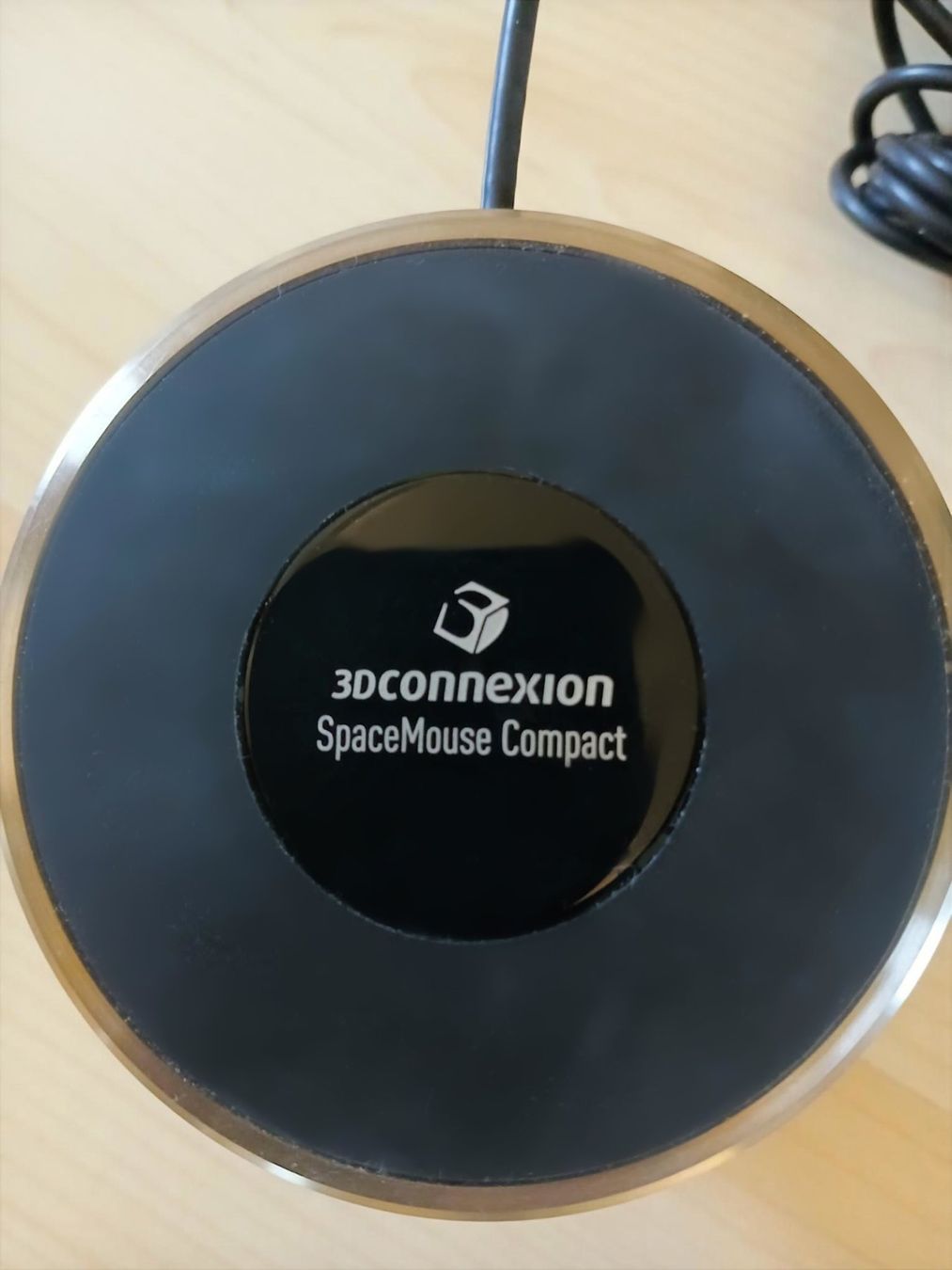 3Dconnexion Souris: 3Dconnexion SpaceMouse Compact – D'occasion à Samstagern par gilido01 3