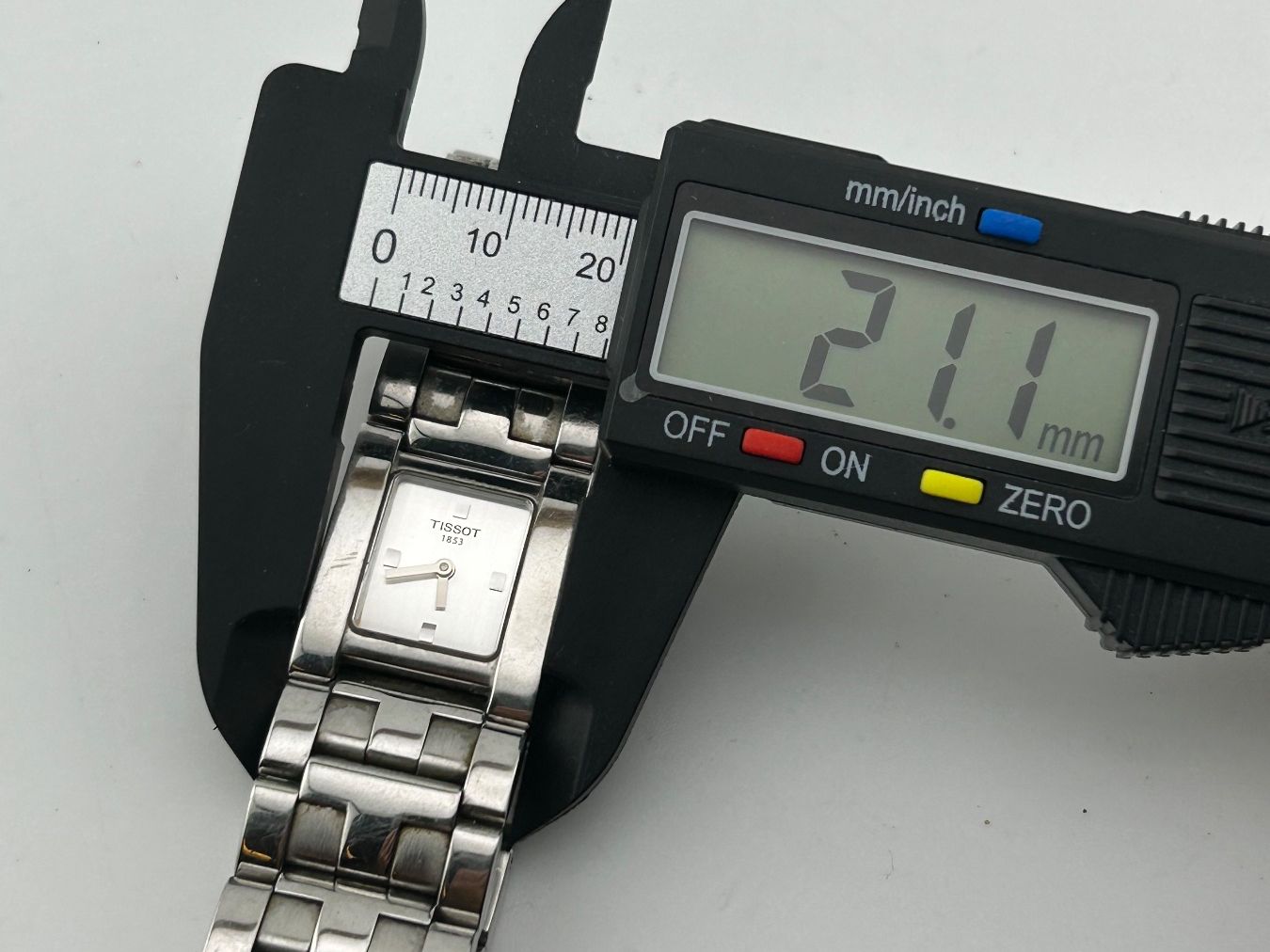 Tissot Uhren: TISSOT Damenuhr läuft – Gebraucht aus Biel/Bienne von MrP_WatchesBiel 6