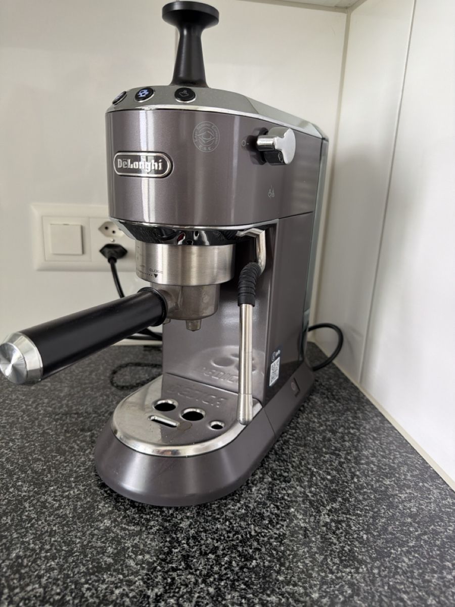 Macchine per caffè & Macchine per espresso: macchina da caffe de longhi – Usato da Oetwil am See venduto da sab_66lg