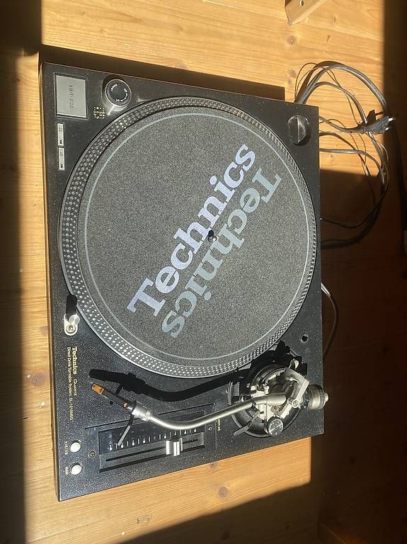 Giradischi: 2x Plattenspieler Technics SL 1210 M5G – Usato da Herznach venduto da GlowTec_GmbH2010 1