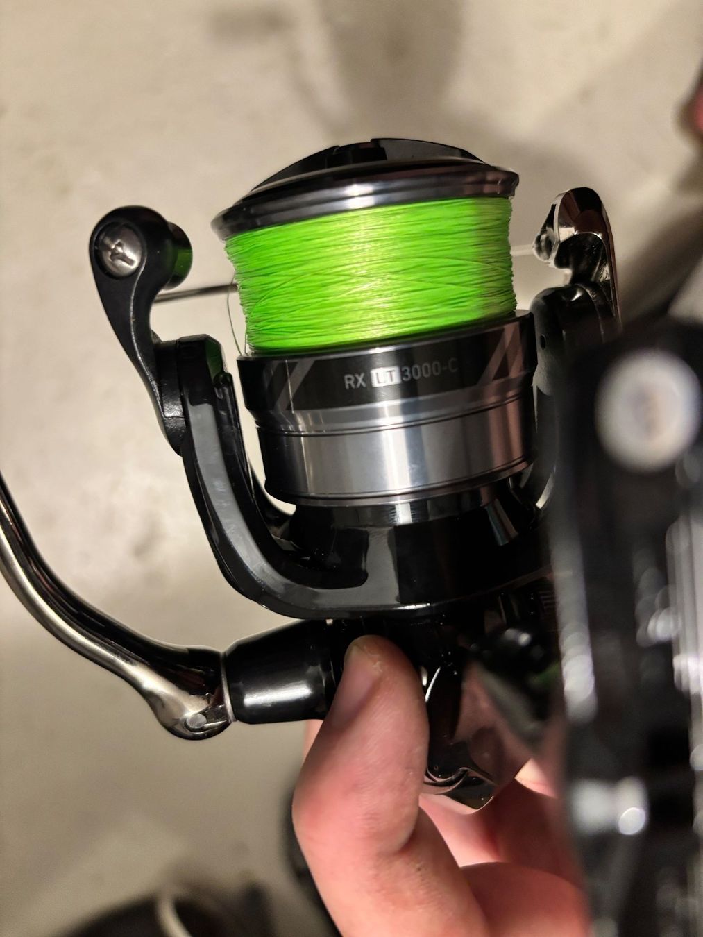 Daiwa Tamburi & Mulinelli: Daiwa Rolle RX LT 3000-C mit Schnur – Usato da Nidau venduto da kingmigae 3
