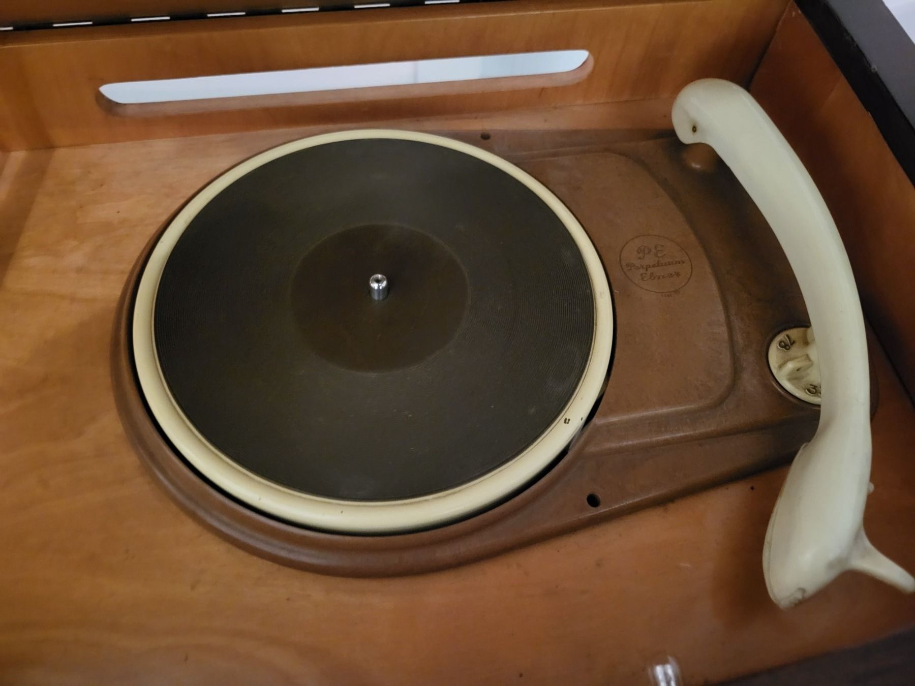 Loewe Radios: Loewe Opta Spinett - Musiktruhe – Gebraucht aus Rümlang von Turrin 4