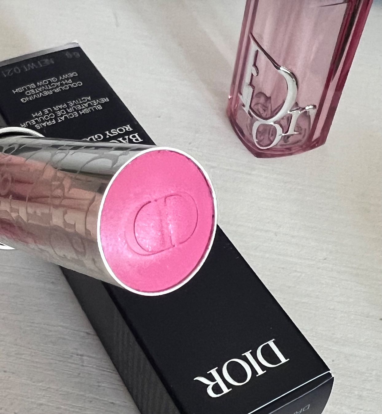 Dior Make-up: DIOR BACKSTAGE ROSY GLOW STICK BLUSH - Dragonfruit – Nuovo (secondo la descrizione) da Effretikon venduto da YaMn 4