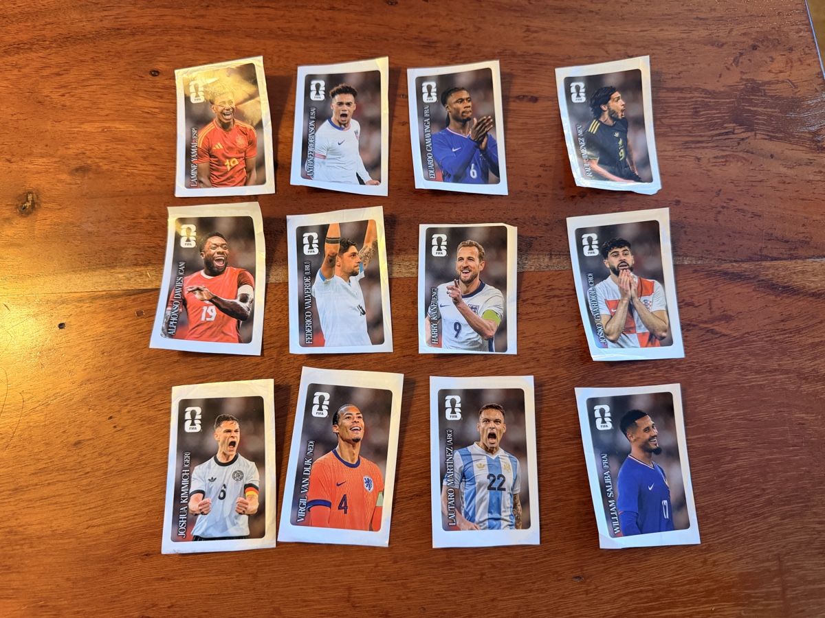 Panini Carte collezionabili: Cocacola Panini bilder 12 stk – Usato da Bern venduto da stibeli
