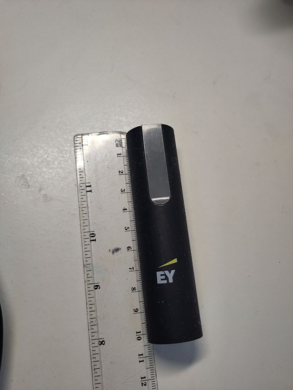 Caricabatterie: PowerBank von EY – Usato da Riedholz venduto da mic_pq2p 1