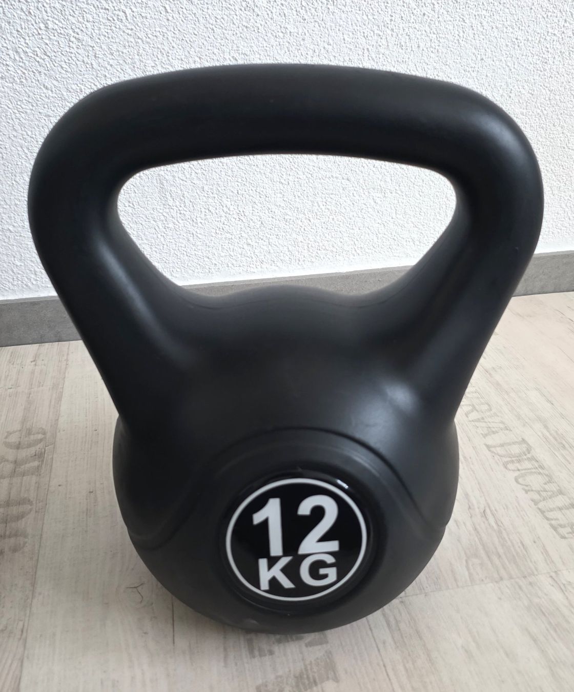 Hanteln & Gewichte: Kettlebell 12Kg – Gebraucht aus Merenschwand von Tfsim007