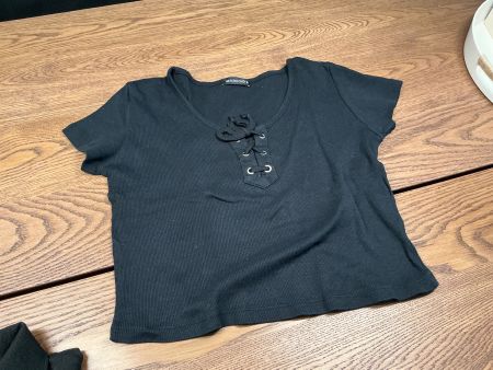 Damen T-Shirt Terranova schwarz mit Schnürung Gr.M