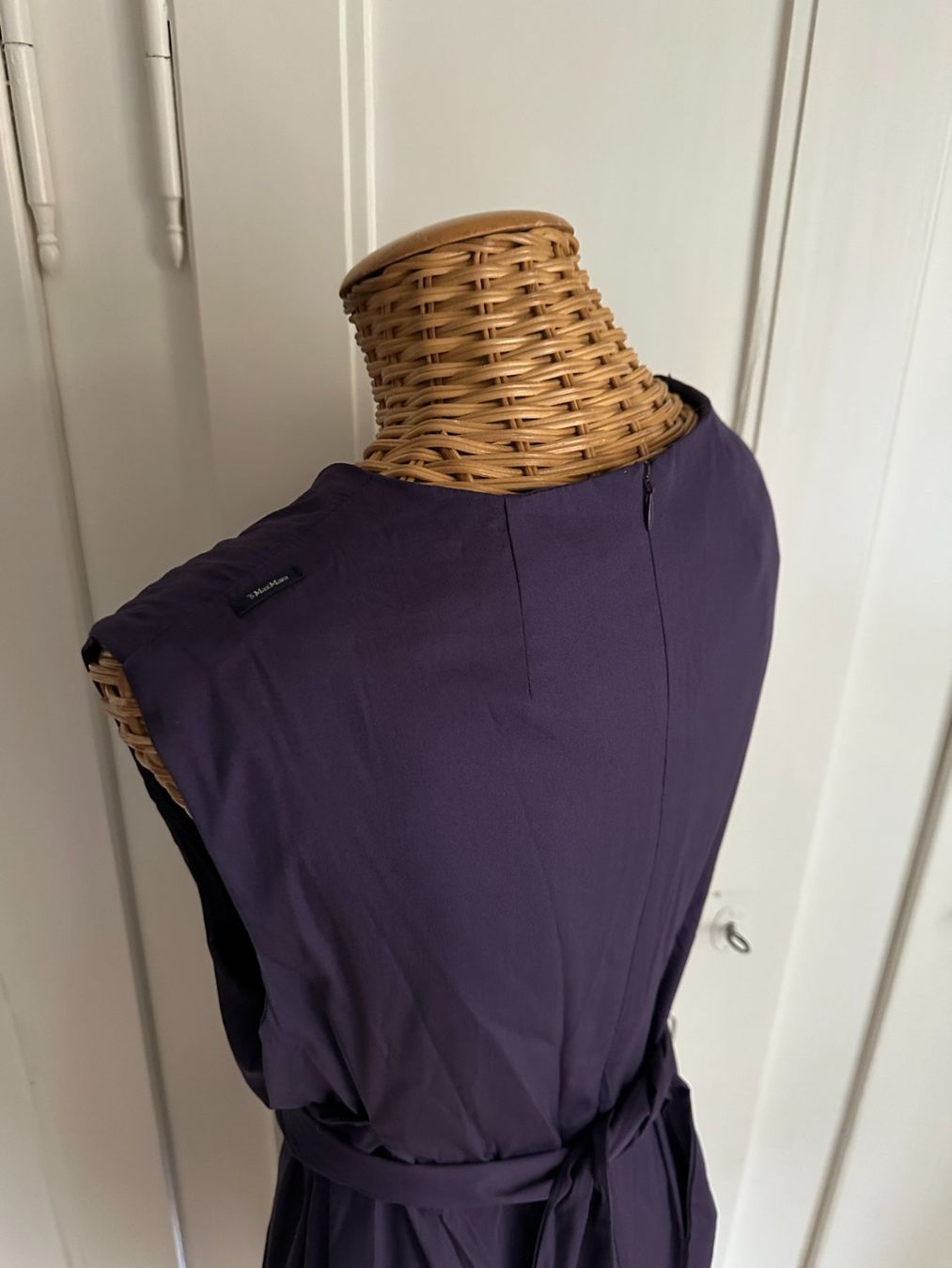 Max Mara Vestiti: MAX MARA - Etuikleid violett 42 – Usato da Zürich venduto da Diazaio 3
