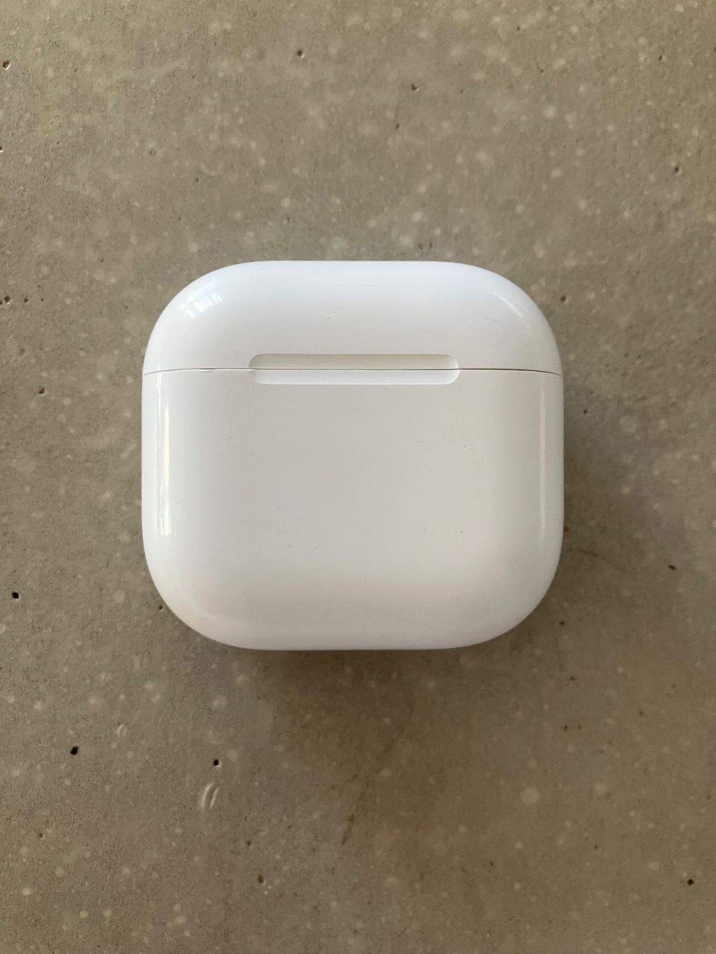 Apple Cuffie: APPLE Air Pods 4 – Usato da Lausanne venduto da mr.v 1