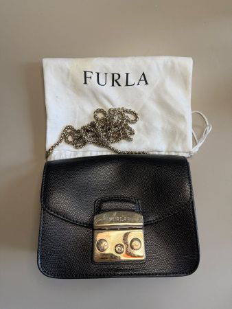 Originale Furla Metropolis Mini Schultertasche in Schwarz