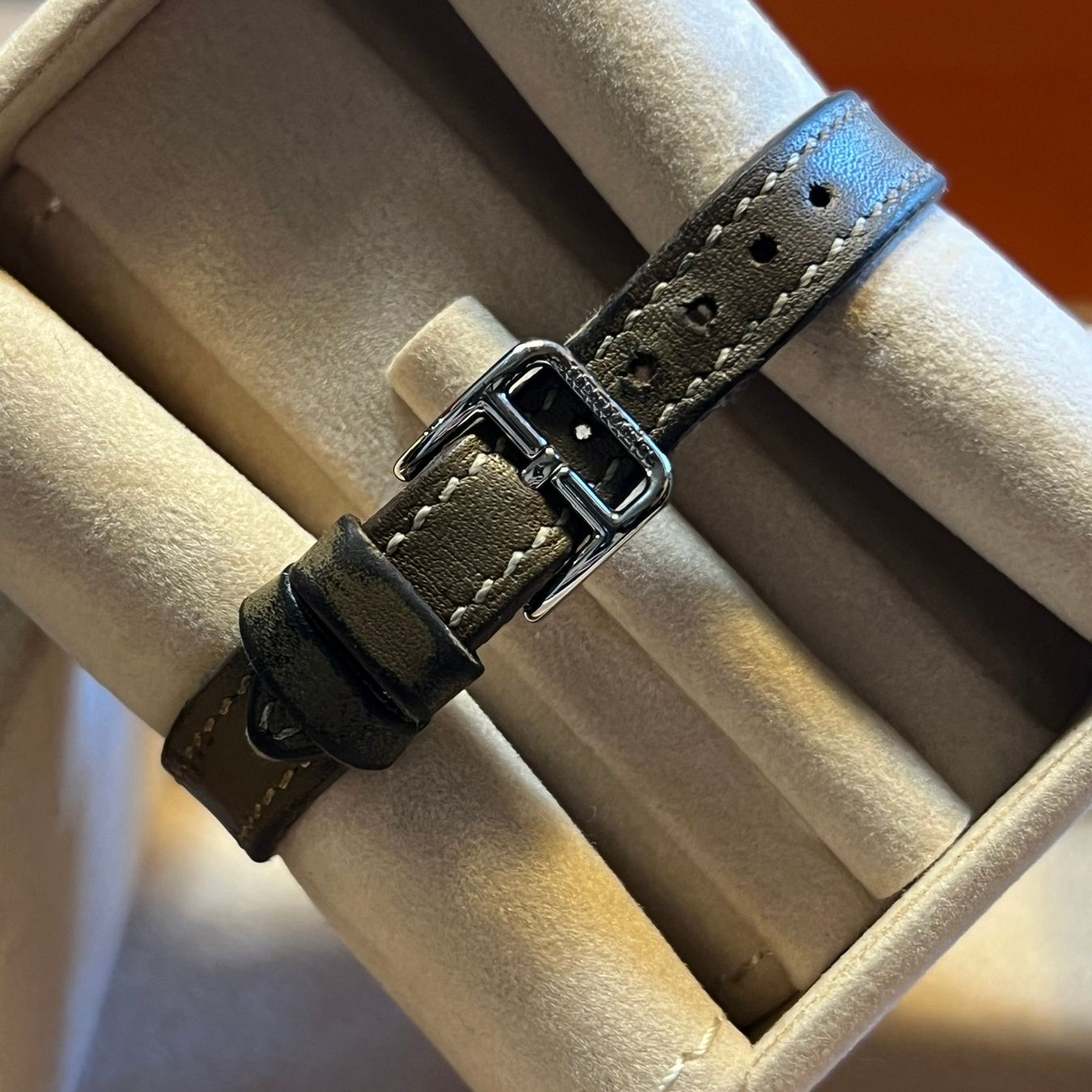Hermès Uhren: Hermès Cape Cod Nantucket 2022 Full Set NA2.110 – Gebraucht aus Carouge GE von Watchaser 5