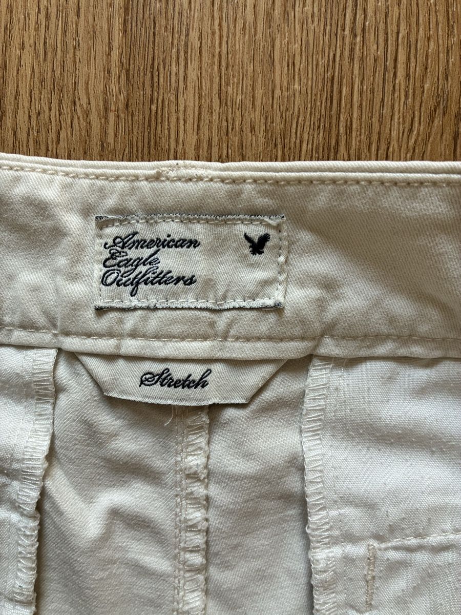American Eagle Pantaloni: Kurze Hosen / Shorts American Eagle, Grösse 36 – Usato da Witterswil venduto da Livee 1