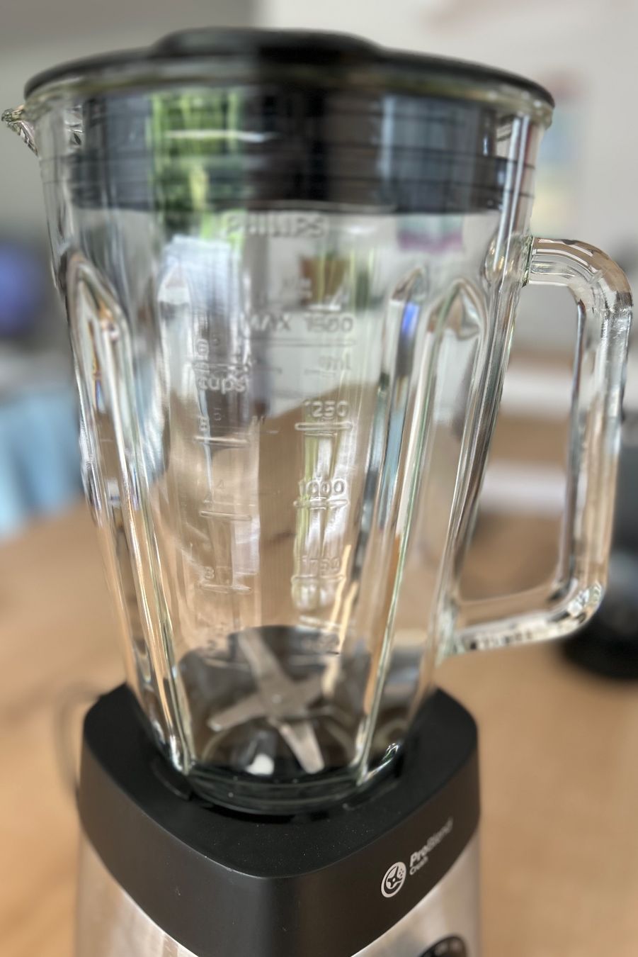 Philips Elettrodomestici da cucina: Philips Pro Blend Crush Mixer – Usato da Neftenbach venduto da cerbera01 1